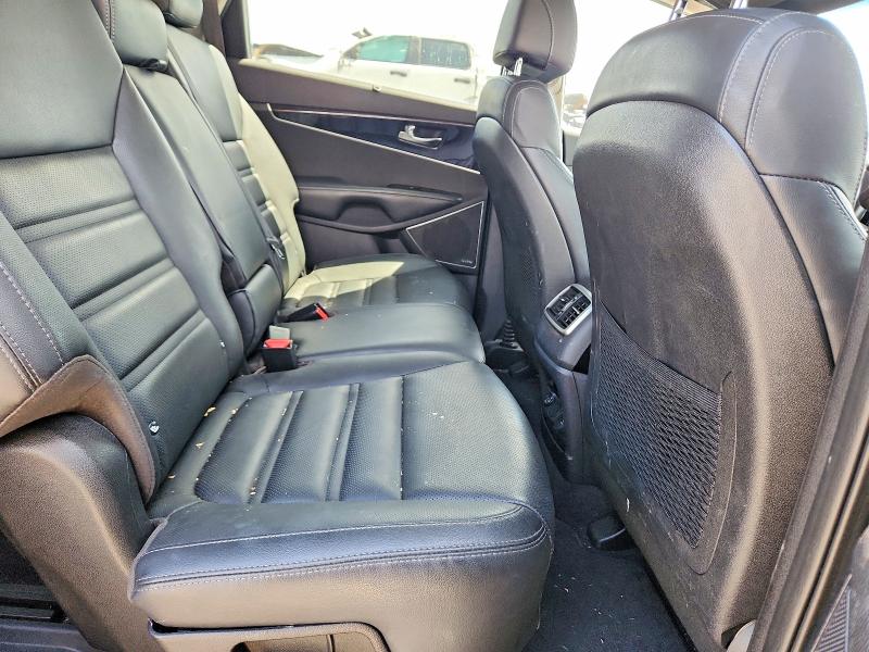 55330786 :رقم المزاد ، 5XYPK4A55HG238278 vin ، 2017 Kia Sorento مزاد بيع