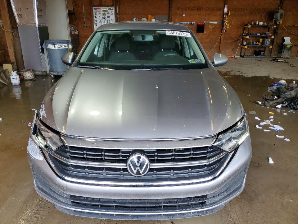 Продажа на аукционе авто 2022 Volkswagen Jetta, vin: 3VWCM7BU2NM005759, номер лота: 54670126