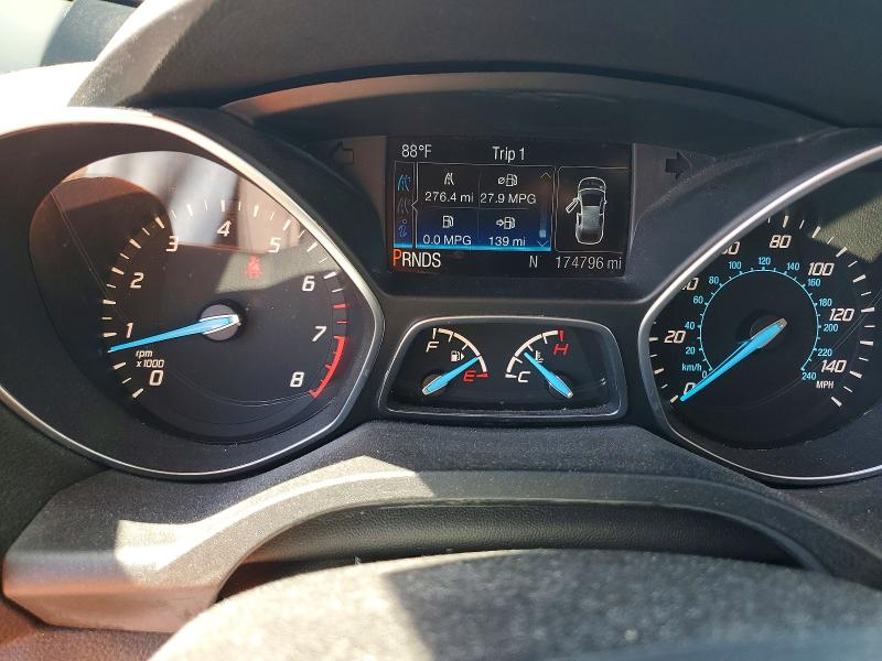 Продажа на аукционе авто 2016 Ford Escape, vin: 1FMCU9GX5GUA53266, номер лота: 54231926