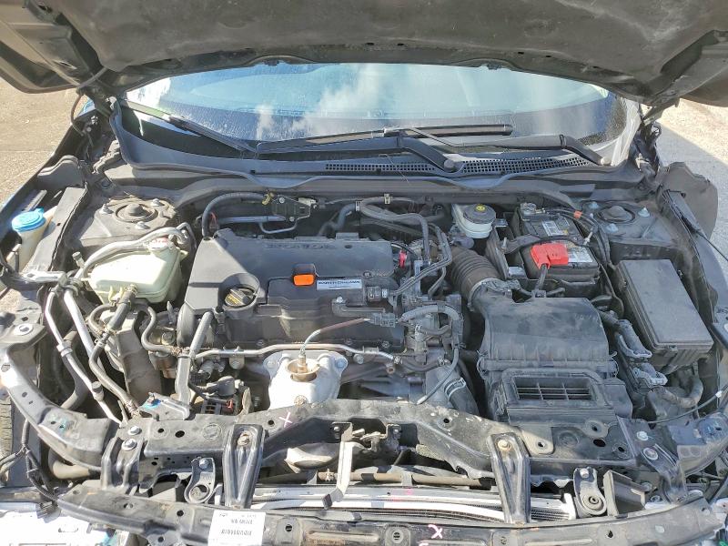53983756 :رقم المزاد ، 19XFC2F5XJE003271 vin ، 2018 Honda Civic مزاد بيع