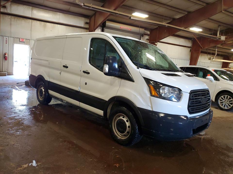 54311346 :رقم المزاد ، 1FTYE1ZM6KKB43977 vin ، 2019 Ford Transit مزاد بيع