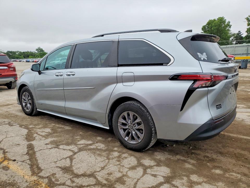 Продажа на аукционе авто 2021 Toyota Sienna, vin: 5TDJRKEC5MS020112, номер лота: 53548786