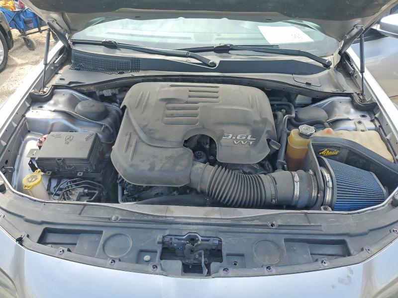 54124606 :رقم المزاد ، 2C3CCAGG8GH144984 vin ، 2016 Chrysler 300 مزاد بيع