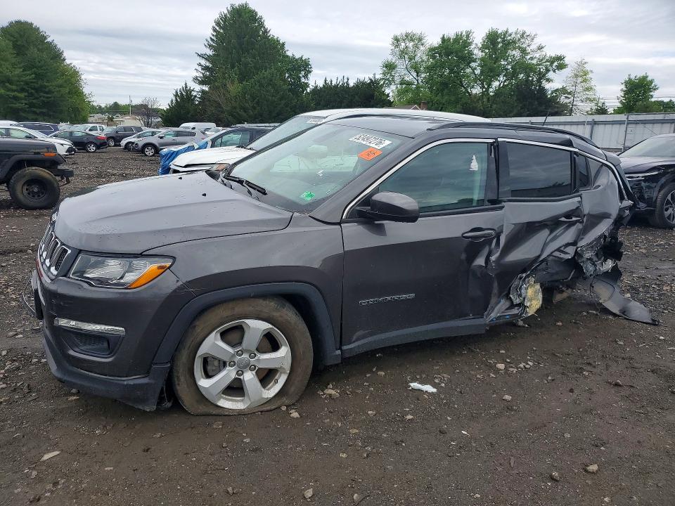 52497276 :رقم المزاد ، 3C4NJDBBXLT240088 vin ، 2020 Jeep Compass مزاد بيع