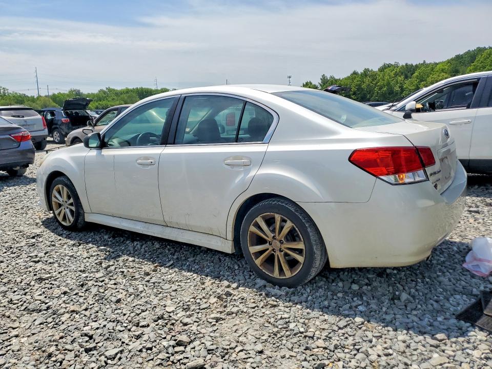 2013 Subaru Legacy მანქანა იყიდება აუქციონზე, vin: 4S3BMBB65D3033624, აუქციონის ნომერი: 53735396