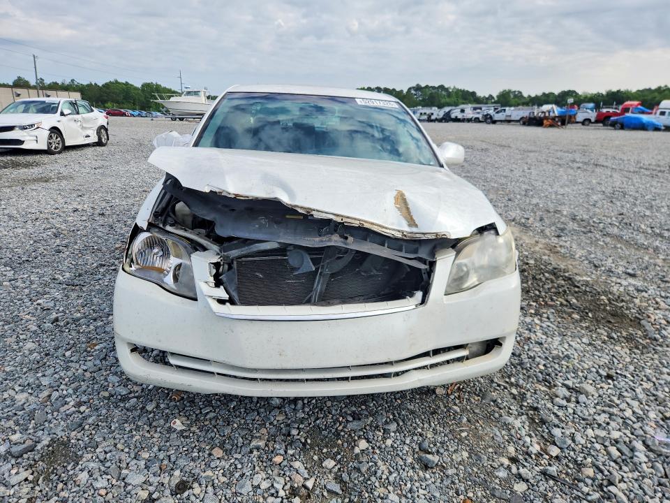 52917326 :رقم المزاد ، 4T1BK36B45U032524 vin ، 2005 Toyota Avalon مزاد بيع