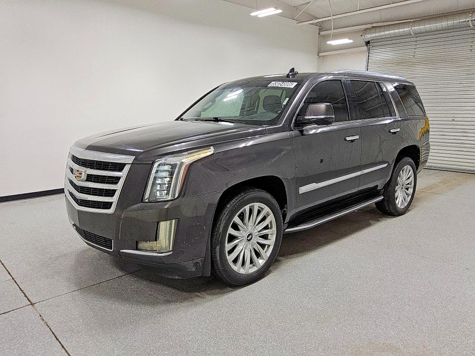 2016 Cadillac Escalade მანქანა იყიდება აუქციონზე, vin: 1GYS4BKJ7GR356413, აუქციონის ნომერი: 55054886