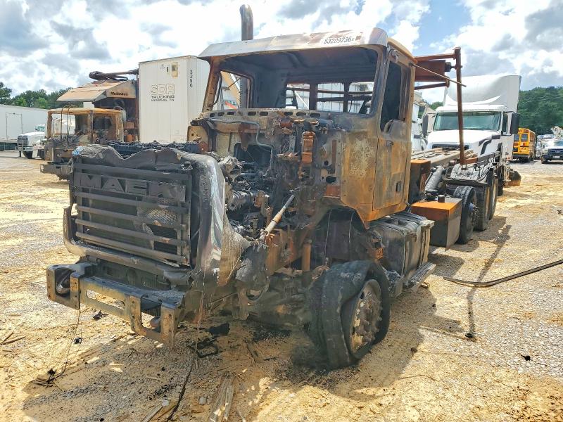 53209236 :رقم المزاد ، 1M2GR3GC2KM002619 vin ، 2019 Mack Granite مزاد بيع