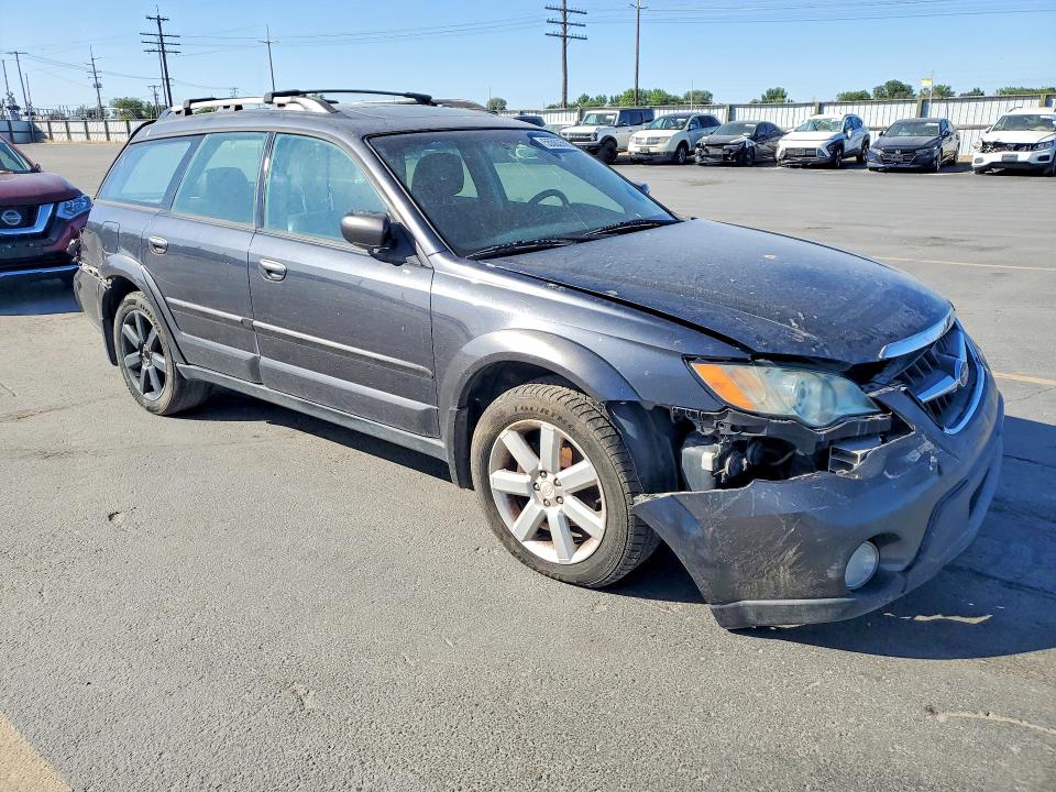 55563556 :رقم المزاد ، 4S4BP62C987357268 vin ، 2008 Subaru Outback مزاد بيع