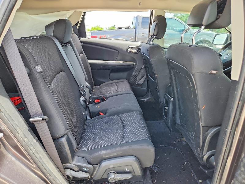 55584536 :رقم المزاد ، 3C4PDCAB1FT557841 vin ، 2015 Dodge Journey مزاد بيع