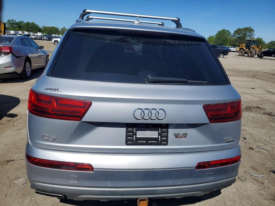 53518266 :رقم المزاد ، WA1LAAF73HD004577 vin ، 2017 Audi Q7 مزاد بيع