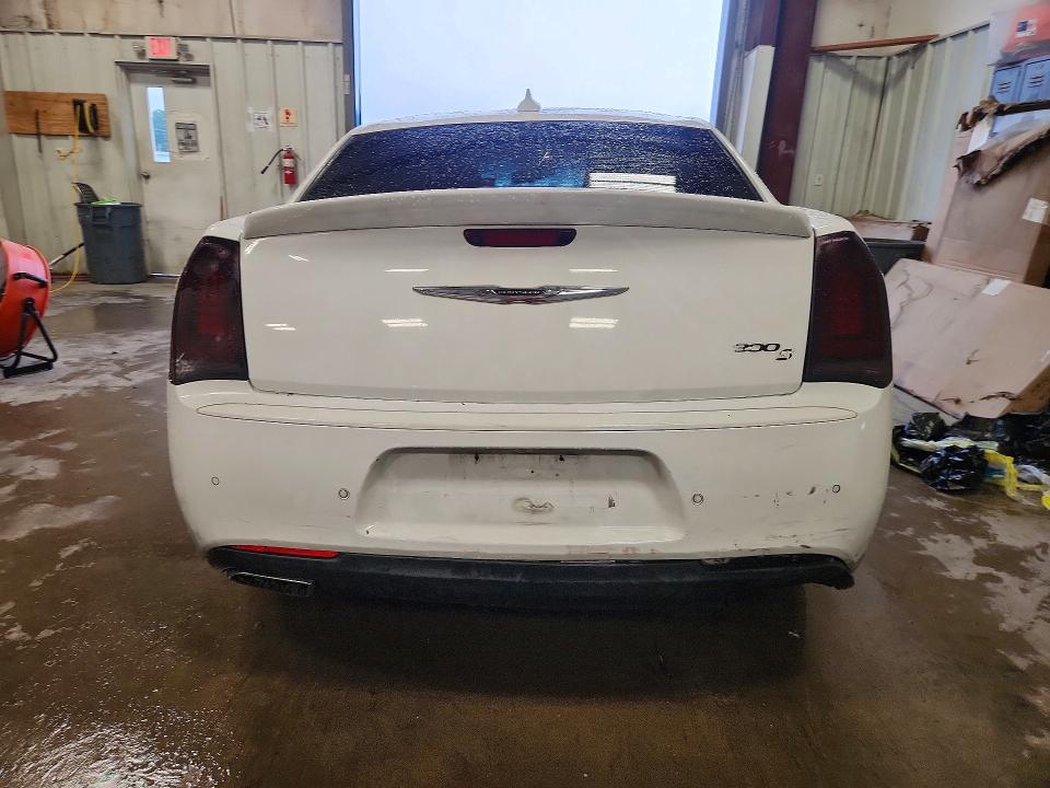 2018 Chrysler 300 მანქანა იყიდება აუქციონზე, vin: 2C3CCABG6JH244516, აუქციონის ნომერი: 55314936