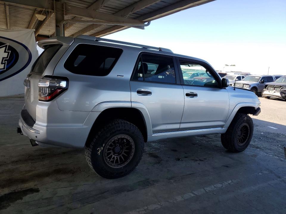 2011 Toyota 4runner მანქანა იყიდება აუქციონზე, vin: JTEBU5JR0B5035405, აუქციონის ნომერი: 54172946