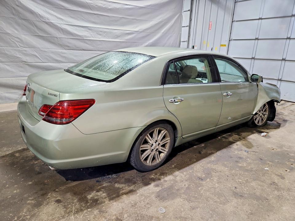 53370986 :رقم المزاد ، 4T1BK36B28U316819 vin ، 2008 Toyota Avalon مزاد بيع