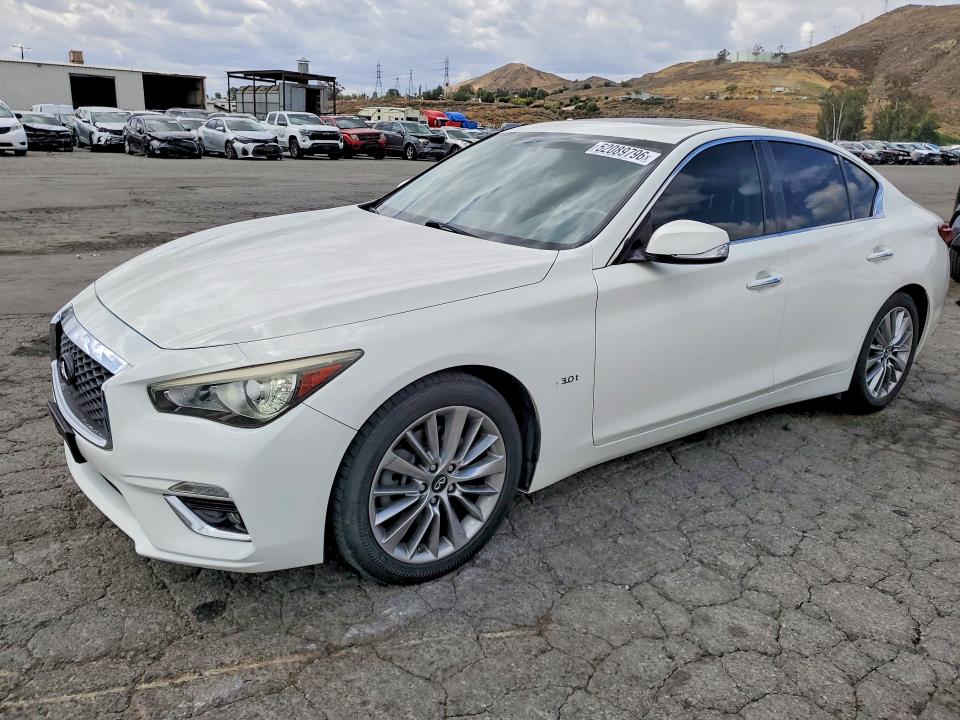 52089796 :رقم المزاد ، JN1EV7AP5JM363502 vin ، 2018 Infiniti Q50 مزاد بيع