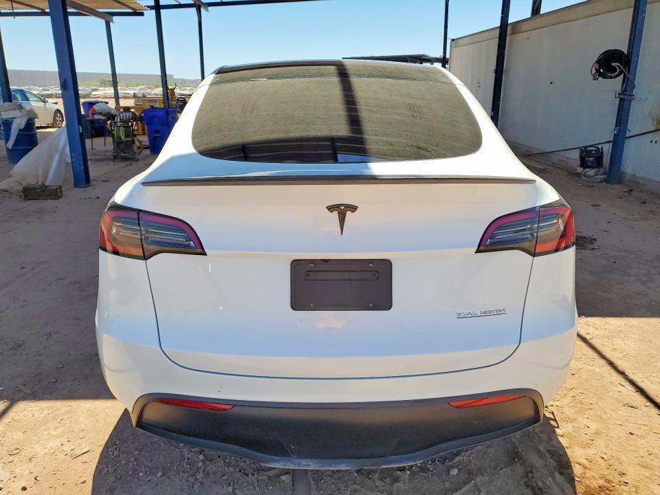 2024 Tesla Model Y მანქანა იყიდება აუქციონზე, vin: 7SAYGDEF7RF179044, აუქციონის ნომერი: 52505886