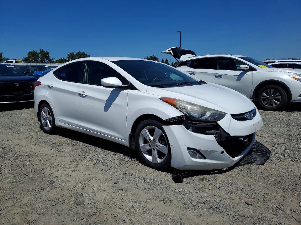 52561686 :رقم المزاد ، 5NPDH4AE9DH294549 vin ، 2013 Hyundai Elantra مزاد بيع