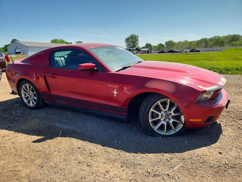 52967156 :رقم المزاد ، 1ZVBP8AN3A5177463 vin ، 2010 Ford Mustang مزاد بيع
