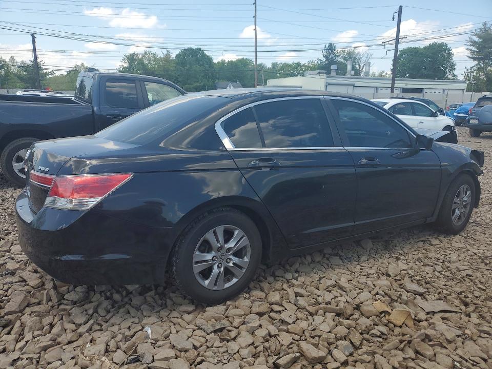 54191336 :رقم المزاد ، 1HGCP2F69BA151532 vin ، 2011 Honda Accord مزاد بيع