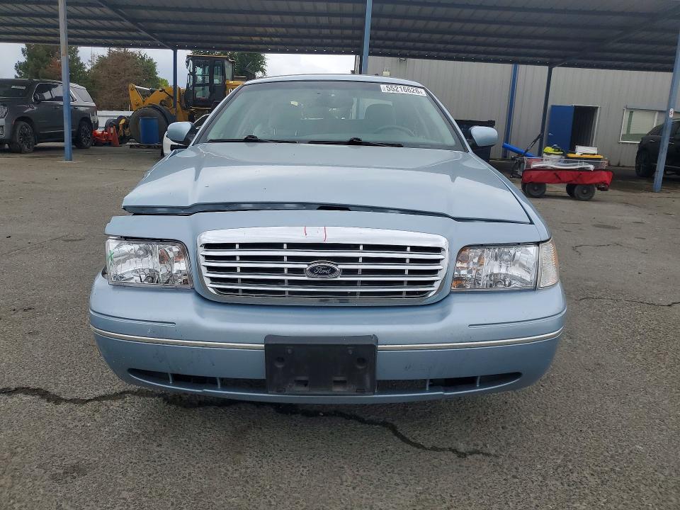 Продаж на аукціоні авто 2003 Ford Crown Victoria, vin: 2FAHP74W93X124527, номер лоту: 55216626