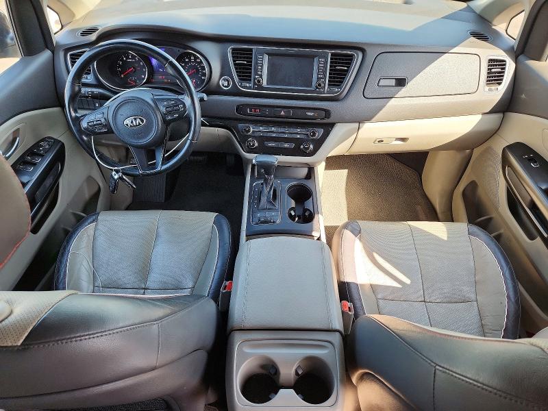 54407906 :رقم المزاد ، KNDMB5C17H6246758 vin ، 2017 Kia Sedona مزاد بيع