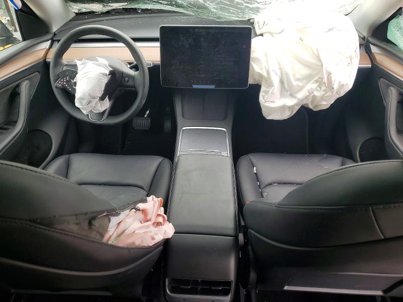 53458306 :رقم المزاد ، 7SAYGDED2RF020317 vin ، 2024 Tesla Model Y مزاد بيع