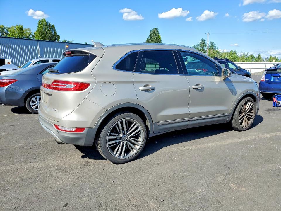 2015 Lincoln Townhouse Mkc მანქანა იყიდება აუქციონზე, vin: 5LMTJ2AH7FUJ20673, აუქციონის ნომერი: 54352316