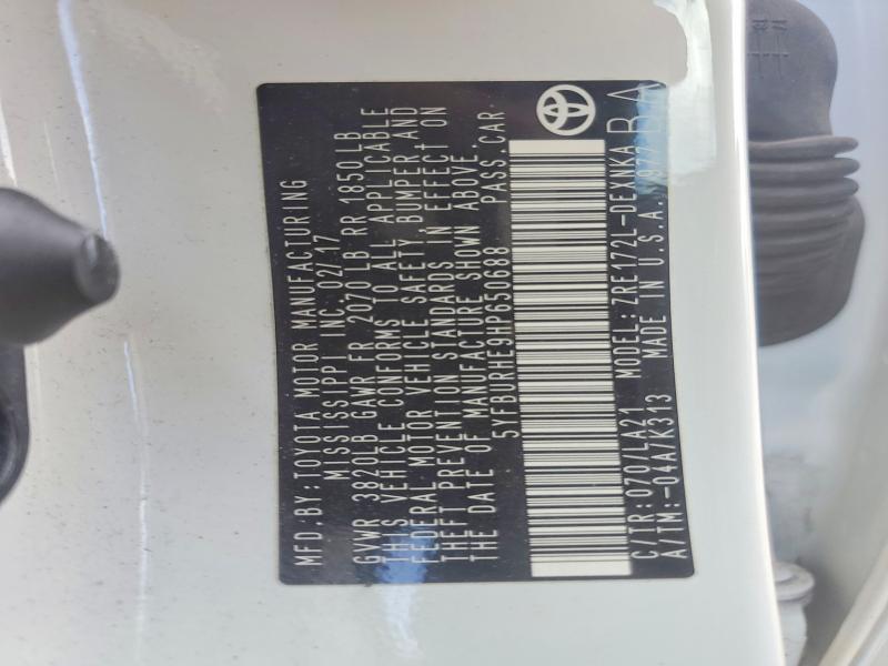 Продаж на аукціоні авто 2017 Toyota Corolla, vin: 5YFBURHE9HP650688, номер лоту: 52895346