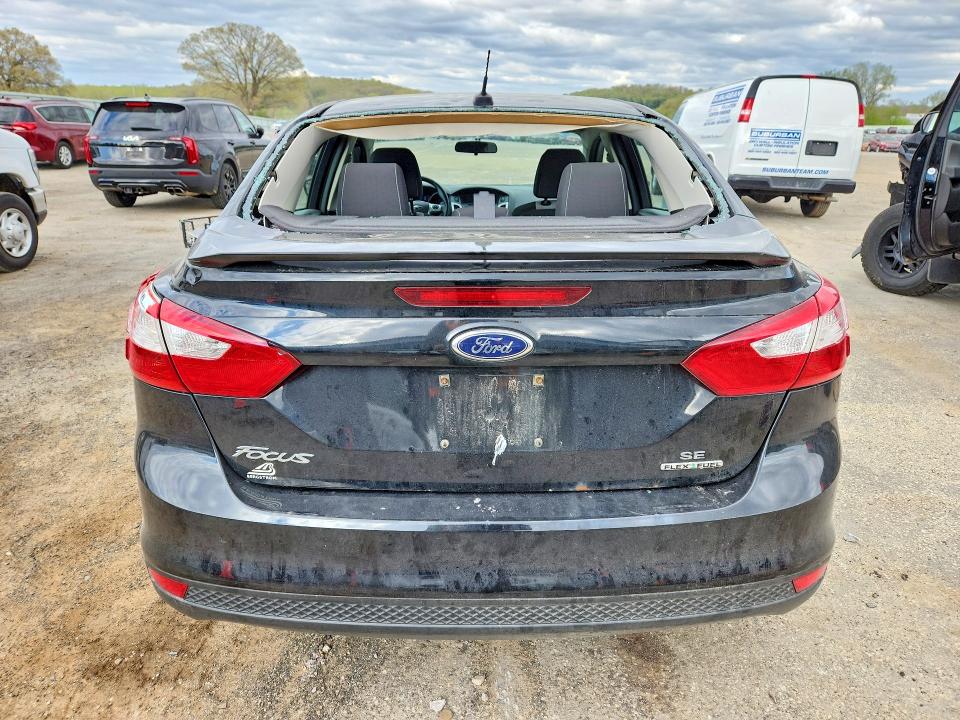 2014 Ford Focus მანქანა იყიდება აუქციონზე, vin: 1FADP3F28EL235944, აუქციონის ნომერი: 52834436