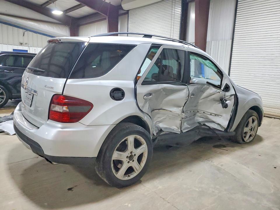 2008 Mercedes-benz Ml მანქანა იყიდება აუქციონზე, vin: 4JGBB86E18A335998, აუქციონის ნომერი: 53422226