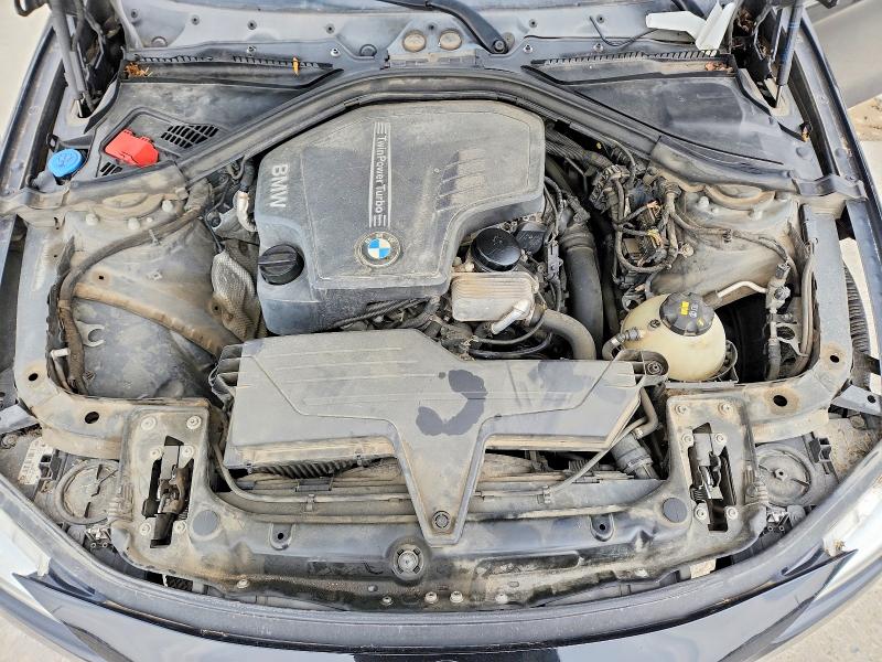 52393506 :رقم المزاد ، WBA8E5G58GNU21770 vin ، 2016 Bmw 320 مزاد بيع