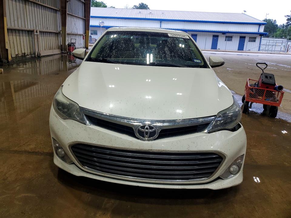52029346 :رقم المزاد ، 4T1BK1EB8DU014404 vin ، 2013 Toyota Avalon مزاد بيع