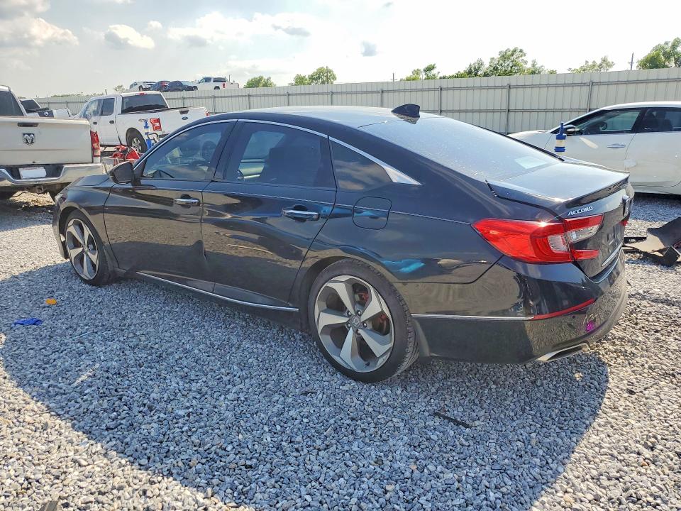 53296166 :رقم المزاد ، 1HGCV1F90JA157924 vin ، 2018 Honda Accord مزاد بيع
