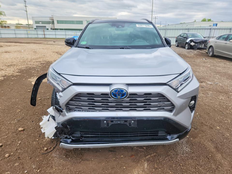 53011046 :رقم المزاد ، 2T3EWRFV3LW067901 vin ، 2020 Toyota Rav4 مزاد بيع