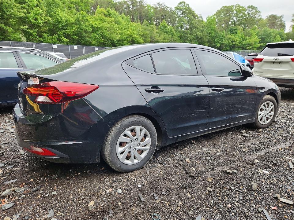 2020 Hyundai Elantra მანქანა იყიდება აუქციონზე, vin: 5NPD74LF1LH586932, აუქციონის ნომერი: 55011146