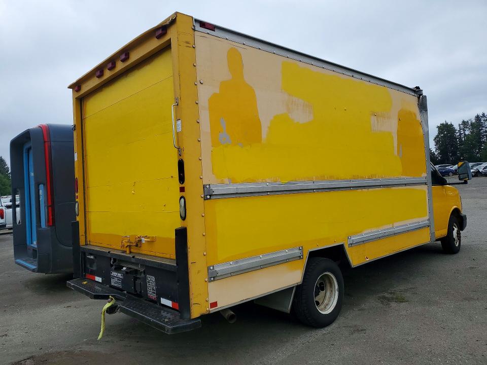 50296856 :رقم المزاد ، 1GDHG31U871902316 vin ، 2007 Gmc Savana مزاد بيع