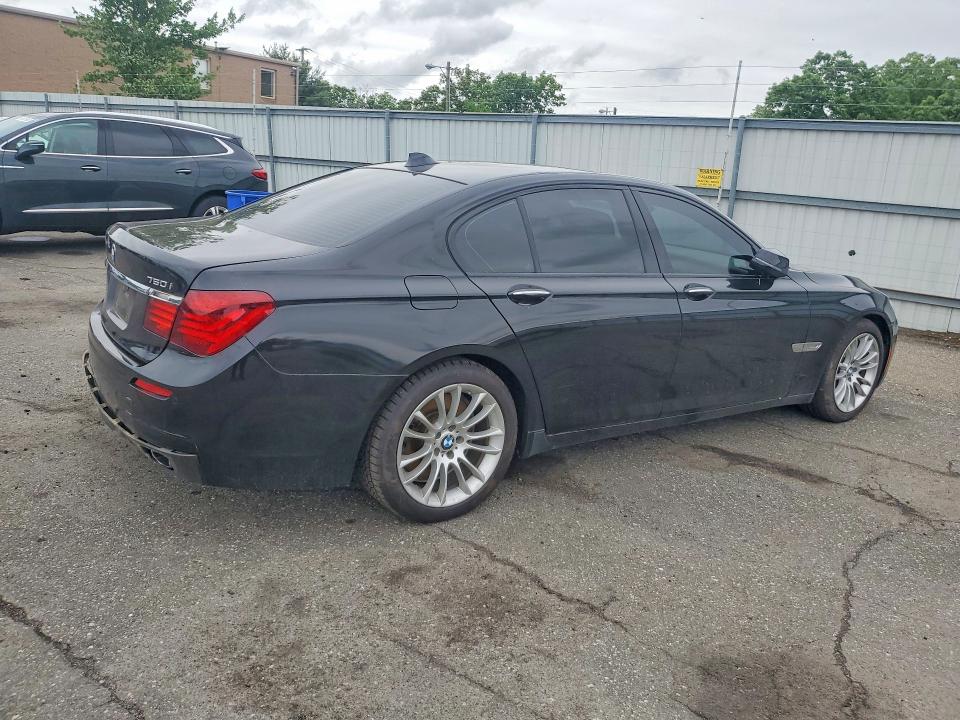 2014 Bmw 750 მანქანა იყიდება აუქციონზე, vin: WBAYB6C53ED224352, აუქციონის ნომერი: 54142316