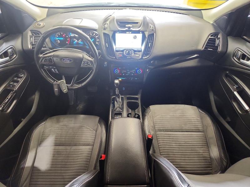 Продажа на аукционе авто 2017 Ford Escape, vin: 1FMCU0JD4HUC04836, номер лота: 52288796