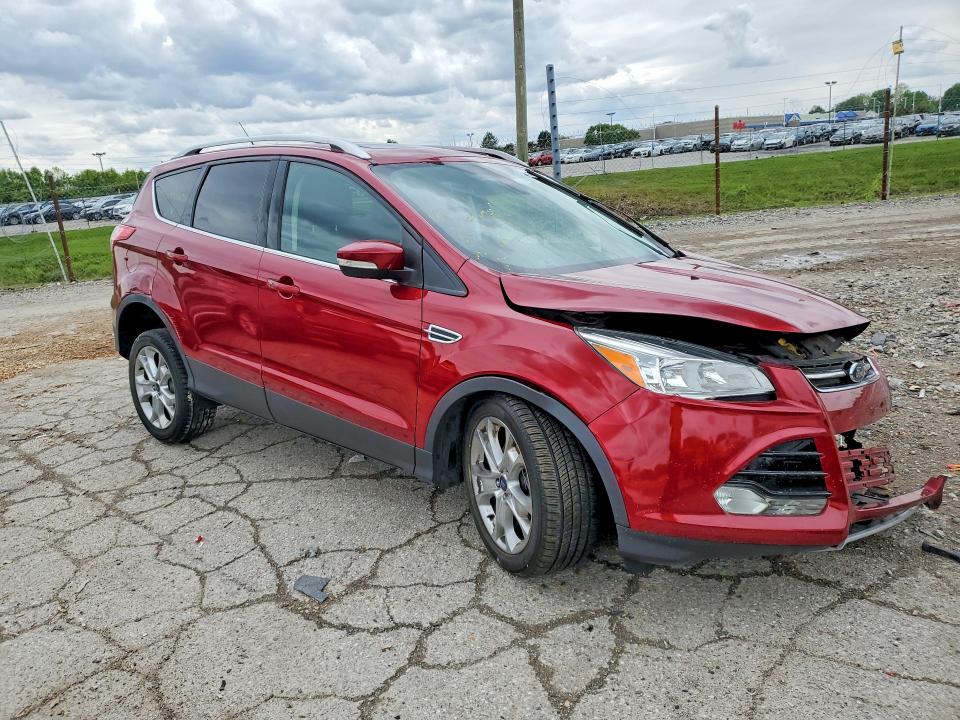 Продажа на аукционе авто 2015 Ford Escape, vin: 1FMCU0JX2FUA24231, номер лота: 52597936