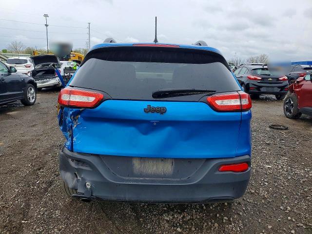 46778226 :رقم المزاد ، 1C4PJLCB7JD540482 vin ، 2018 Jeep Cherokee مزاد بيع
