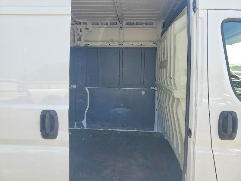53606236 :رقم المزاد ، 3C6TRVDG6JE152906 vin ، 2018 Ram Promaster 2500 مزاد بيع