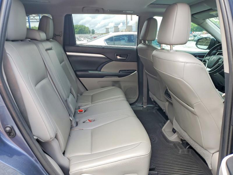 2019 Toyota Highlander მანქანა იყიდება აუქციონზე, vin: 5TDKZRFH9KS326864, აუქციონის ნომერი: 55229346