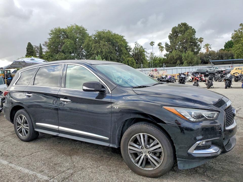 54554046 :رقم المزاد ، 5N1DL0MN4LC532963 vin ، 2020 Infiniti Qx60 مزاد بيع