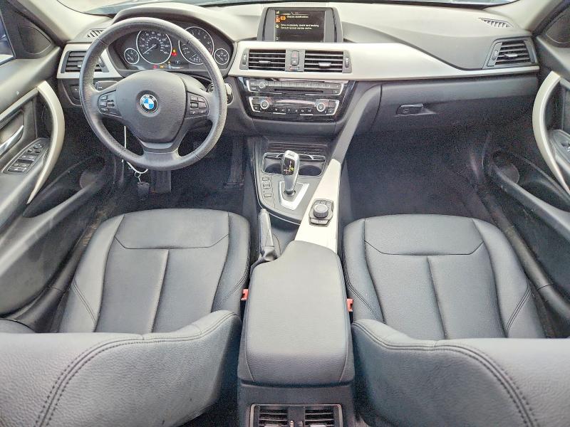 2017 Bmw 320 მანქანა იყიდება აუქციონზე, vin: WBA8E1G34HNU18454, აუქციონის ნომერი: 54660446