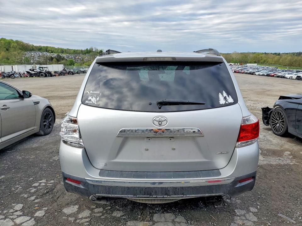 52364826 :رقم المزاد ، 5TDBK3EH7CS112671 vin ، 2012 Toyota Highlander مزاد بيع