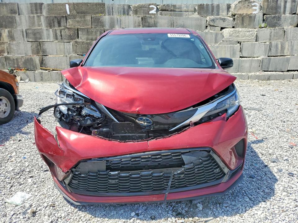 2022 Toyota Sienna მანქანა იყიდება აუქციონზე, vin: 5TDXRKEC1NS132658, აუქციონის ნომერი: 55579206