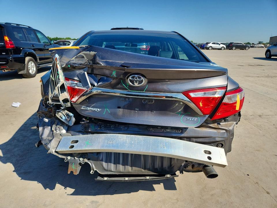 53276236 :رقم المزاد ، 4T1BF1FK4HU367473 vin ، 2017 Toyota Camry مزاد بيع