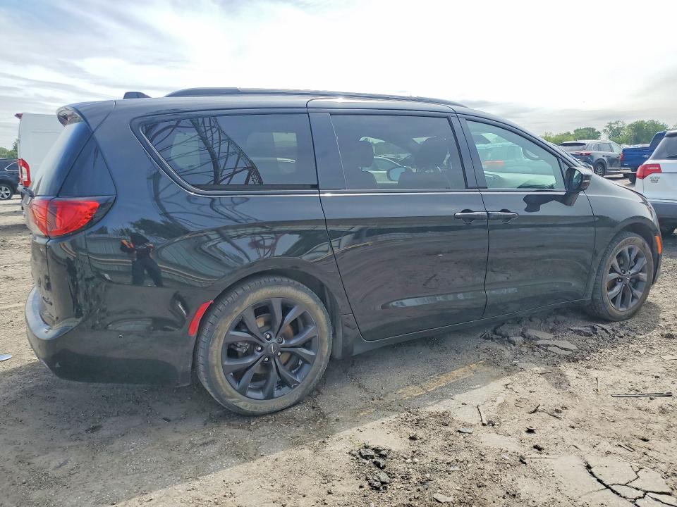 2020 Chrysler Pacifica მანქანა იყიდება აუქციონზე, vin: 2C4RC1GG1LR263034, აუქციონის ნომერი: 54051136