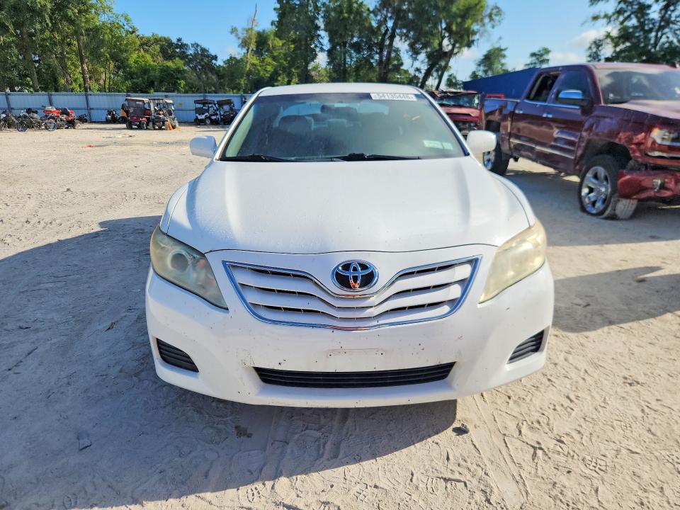 2011 Toyota Camry მანქანა იყიდება აუქციონზე, vin: 4T1BF3EKXBU674487, აუქციონის ნომერი: 54135446