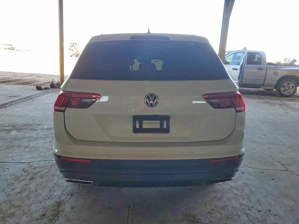 2020 Volkswagen Tiguan მანქანა იყიდება აუქციონზე, vin: 3VV1B7AXXLM121902, აუქციონის ნომერი: 54553596